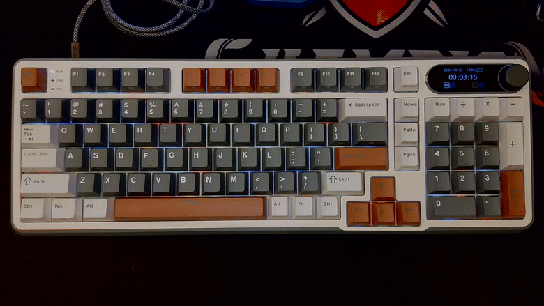 點我看大圖 開箱|【ROYAL KLUDGE】RK S98 三模無線機械鍵盤 - 自帶螢幕及音量旋鈕,可熱插拔的 98 鍵雪皇軸之作!