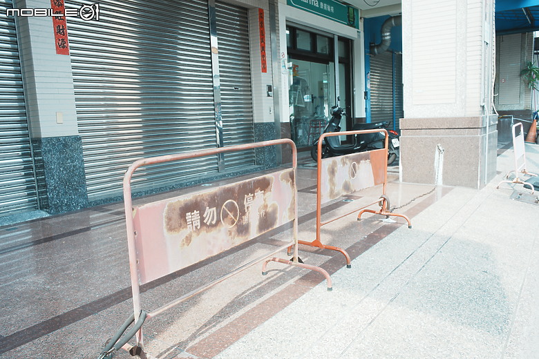 老鏡重提，A7C2轉接CONTAX T*Distagon 28mm f/2.8 C/Y