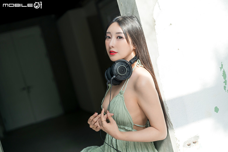 鐵三角 ATH-R70xa 開放式耳機|極致中性音色、199g 超輕量的專業監聽之選!