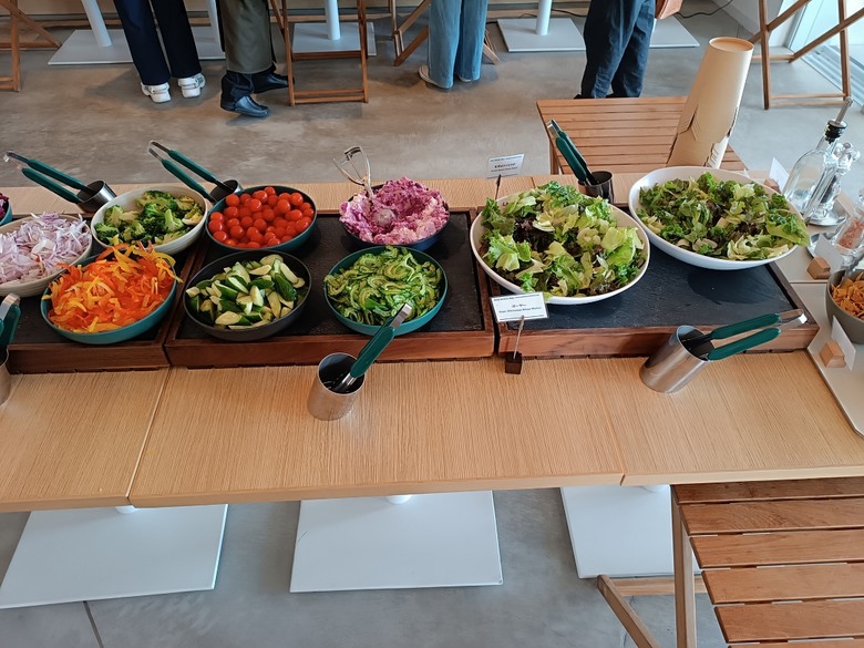 沖繩本島住宿攻略與紀錄 — STORYLINE 瀬長島|ストーリーライン瀬長島、Naha Tokyu REI Hotel|那覇東急REIホテル — 2025年教師節連假之日本沖繩不自駕四日之旅 第五回 住宿