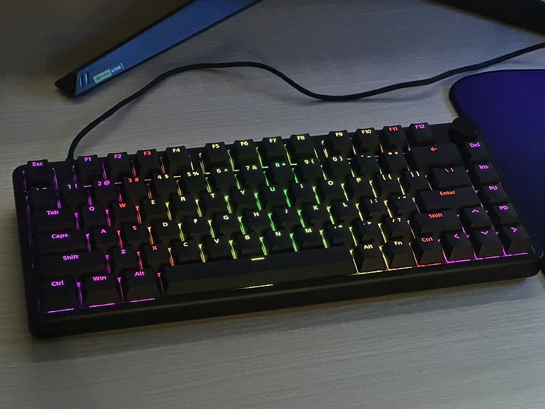 我把鍵盤滑鼠換成INZONE大全餐啦~~