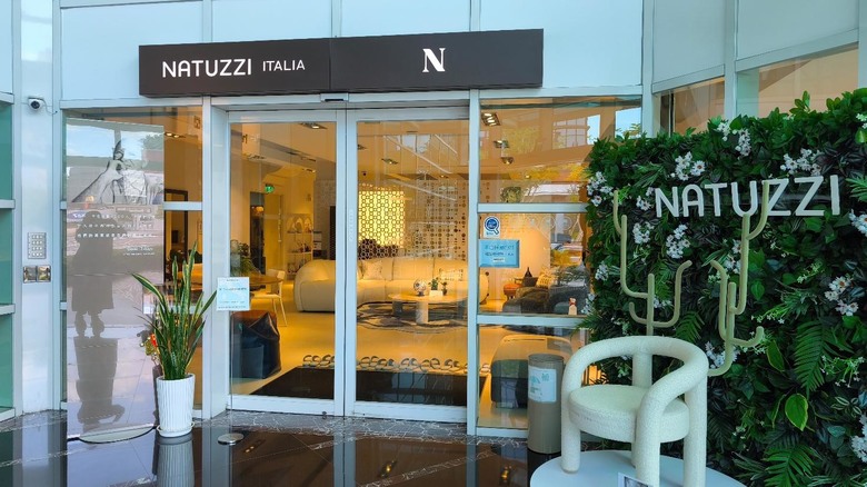 內湖 Natuzzi 沙發試坐心得