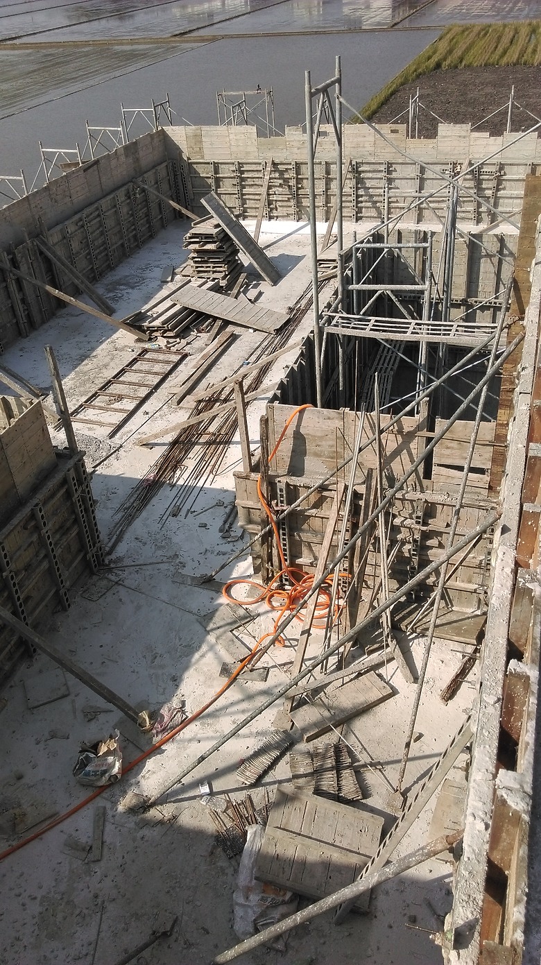 自地自建，建築師的家