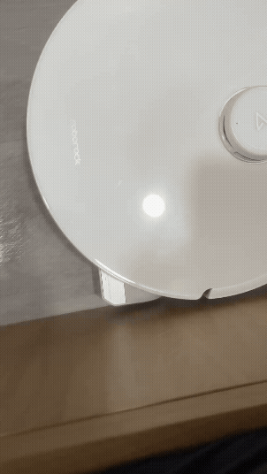 等到差點買別家的石頭活水滾筒掃地機:搖滾巨星Qrevo Curv 2 Flow