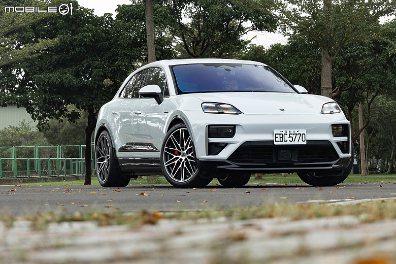 Porsche Macan Turbo Electric 試駕｜貨真價實的Macan加速之王！