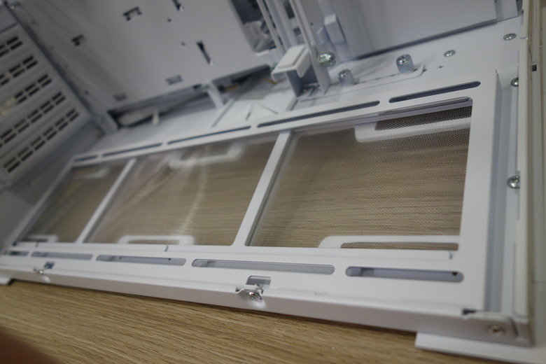 聯力 O11D Mini V2 雙艙小海景房機殼開箱-我最愛的殼 [開箱篇]