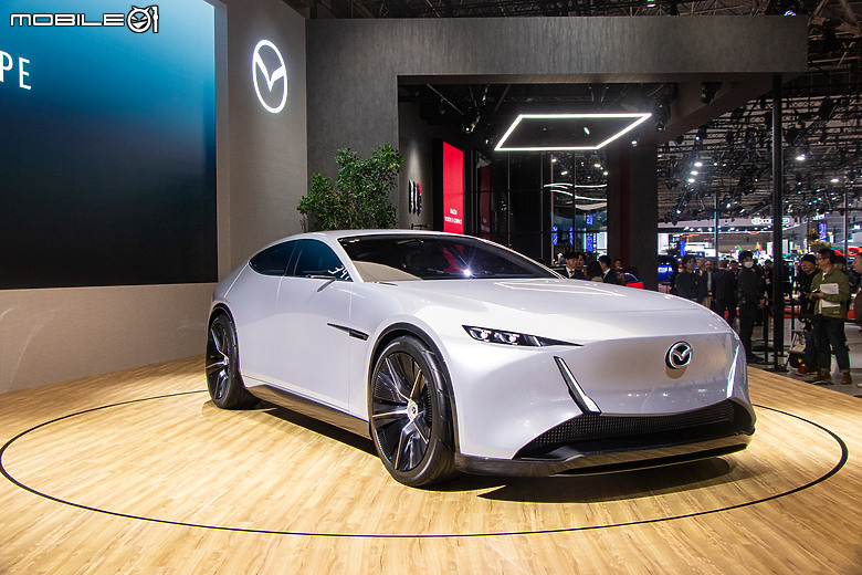 Mazda Vision X-Coupe / X-Compact 雙概念車近身賞析|為內燃機續命開創新局,用駕馭為永續盡份心力!