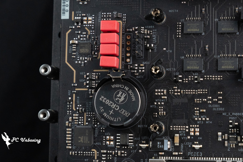 DDR5 10800 達成!這才是 AMD 超頻板該有的樣子!!華擎 ASRock X870E Taichi OCF 主機板開箱評測