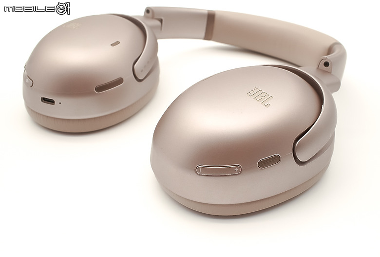 【北極熊開箱】 JBL Tour One M3- 全能旗艦，值不值得為「多功能」買單?