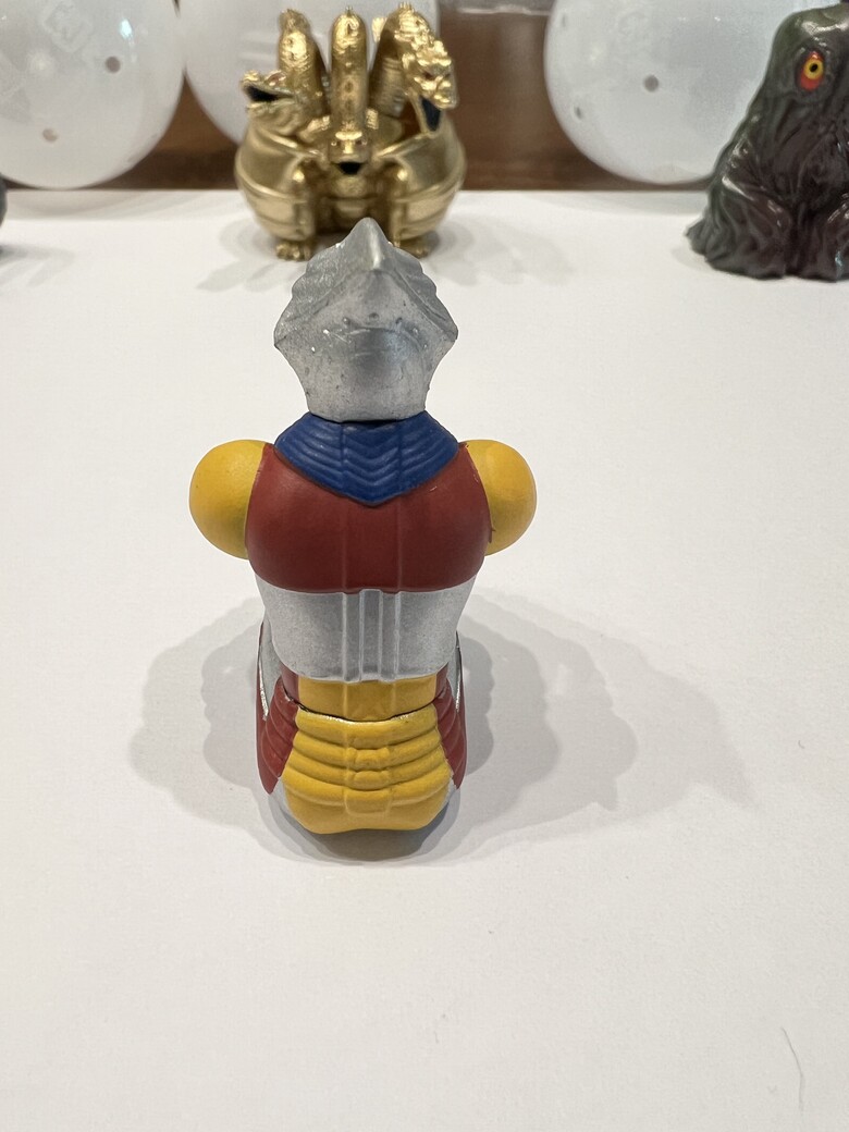 🦖【開箱】等待中的東寶怪獸—— 當怪獸也開始學會放空！