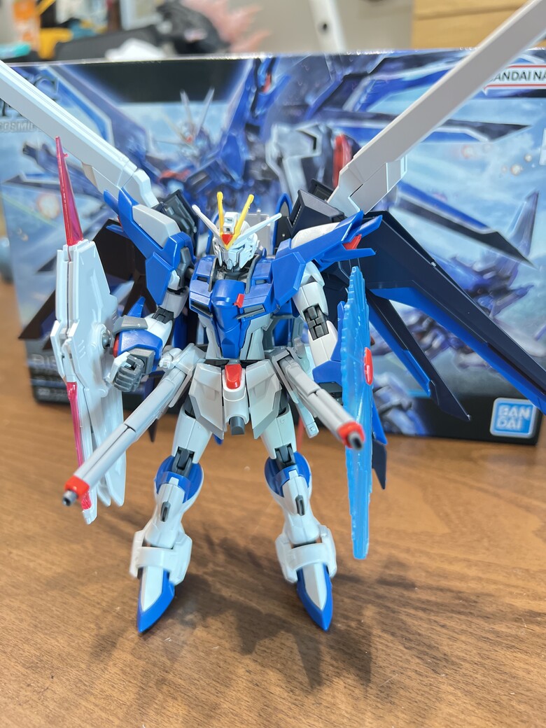 【開箱】紅球一轉三隻入手！Rising Freedom × ν Gundam 熱血集結🔥