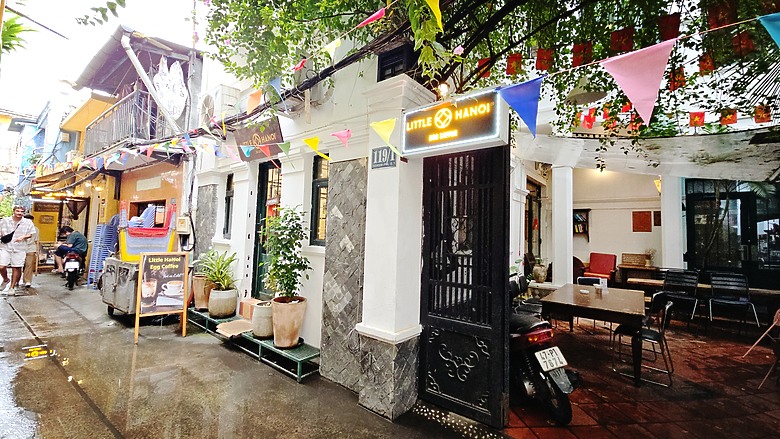 點我看大圖 陰雨、河粉、摩托車 - 一個人的胡志明獨旅