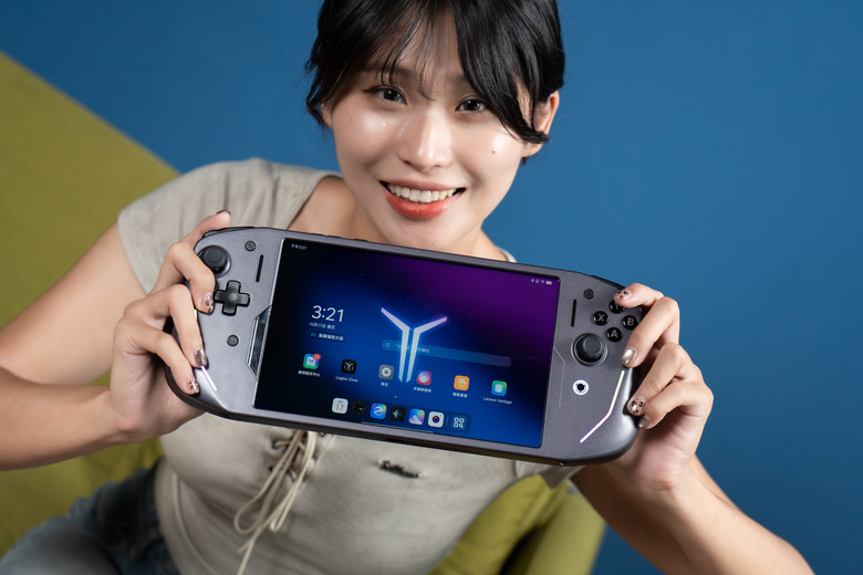 全台最詳細 Legion Y700 四代 + G9手把 開箱實測 這不就來了嗎