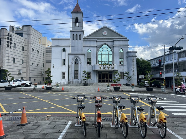 【小惡魔驫到成功】海 線 高 雄 梓 官 一 日 騎 遊 ( 上 集 )