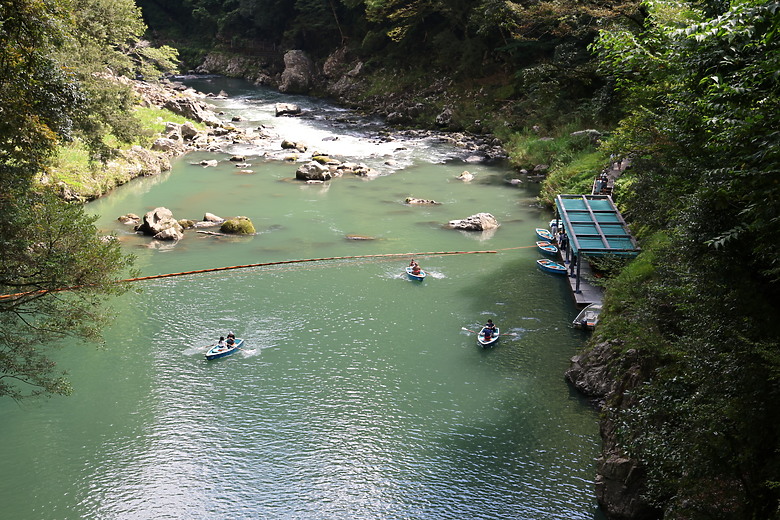 中+西九州自由行--上集(自駕篇:鍋瀑布/大觀峰/小火車/高千穗峽&神社/熊野座神社/白川水源/阿蘇火山/草千里)
