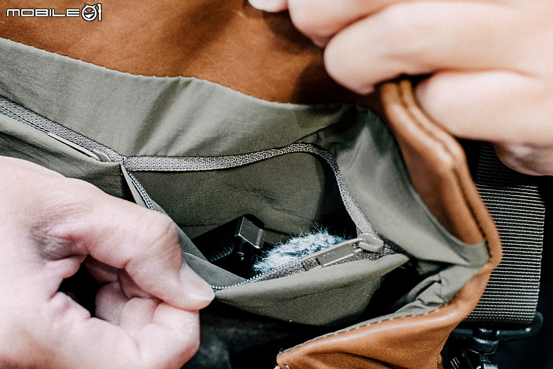 Wotancraft「Pilot 相機包」X-Pac 限定款 / 褐色全皮革系列｜高機能布料與成熟大人味的雙開箱！