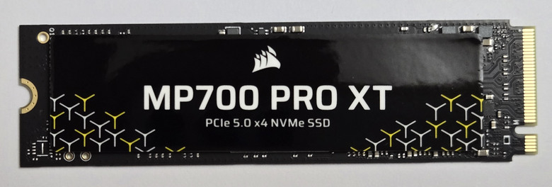 【開箱簡測】Corsair MP700 Pro XT 2TB PCIe Gen5.0 x4 NVMe SSD 效能簡測 (圖多)