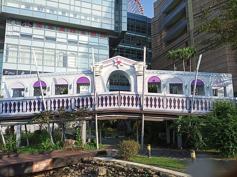 夢時代 愛SHARING 浪漫的耶誕盛典