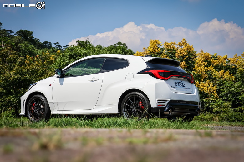 Toyota GR Yaris 自排版試駕｜趣味無窮的駕馭機器、還多了自排操作的便利性！