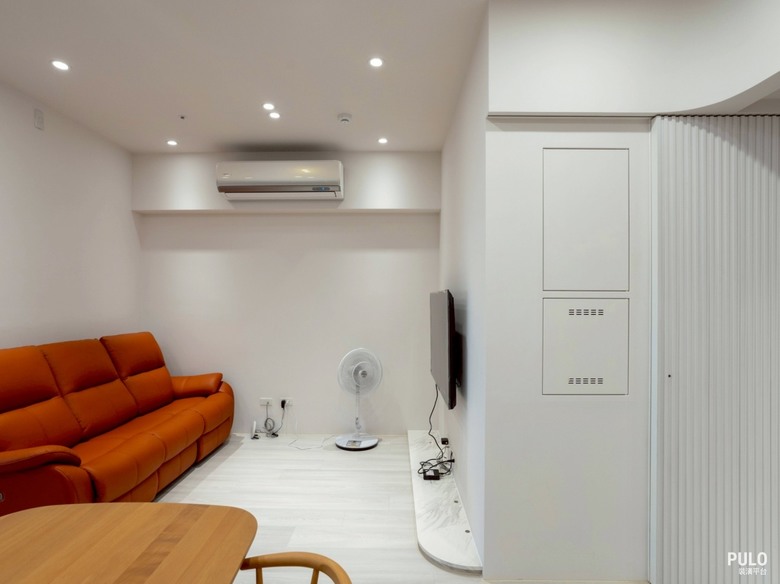 【開箱】16坪小宅的逆襲！用圓弧天花收服超大樑，新北板橋室內設計