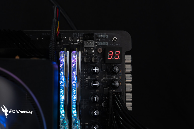 DDR5 10800 達成!這才是 AMD 超頻板該有的樣子!!華擎 ASRock X870E Taichi OCF 主機板開箱評測