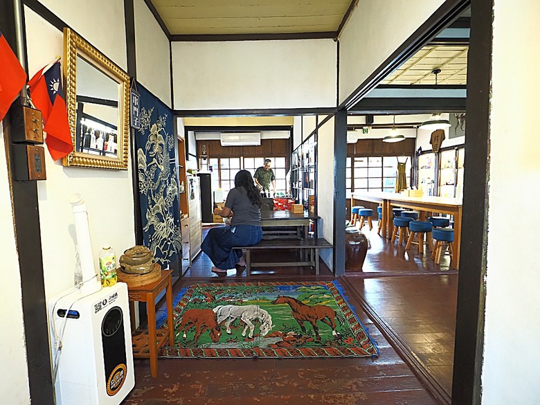 鳳山黃埔新村、衛武迷迷村、黃埔新村、可可米果之饅頭豆腐乳、璞味綿綿冰、外掛平價餐廳醉便宜與雨利廚房— 高雄鳳山眷村與彩繪國宅散策