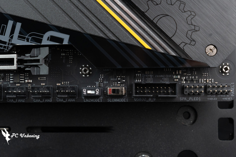 DDR5 10800 達成!這才是 AMD 超頻板該有的樣子!!華擎 ASRock X870E Taichi OCF 主機板開箱評測