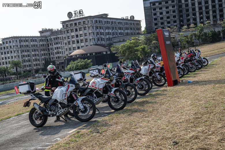 2025 DUCATI大會師在義大！新車搶先看、現場直接抽一台新款電子鳥！