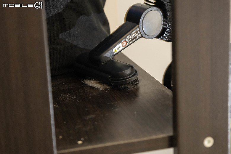 Hitachi PV-XHW4P 多合一洗地吸塵器開箱試用|大吸力再升級,濕拖集塵一機到位!