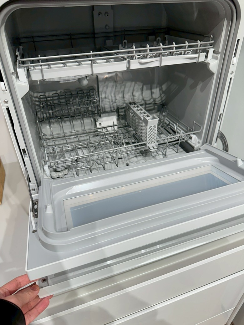 請益-超薄的國際牌桌上型洗碗機