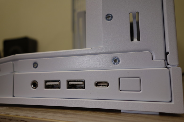 聯力 O11D Mini V2 雙艙小海景房機殼開箱-我最愛的殼 [開箱篇]