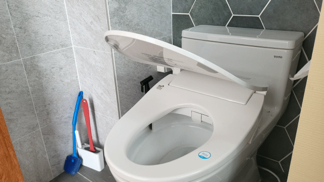 自己就能動手裝 / 海爾瞬熱智能潔淨便座