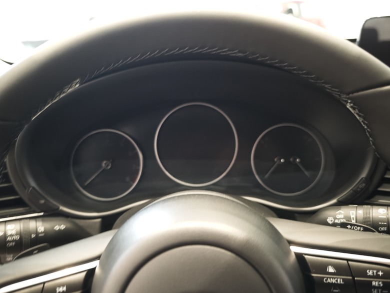 賞車變買車之我們買了一台Mazda CX-30 Retro Sport Edition