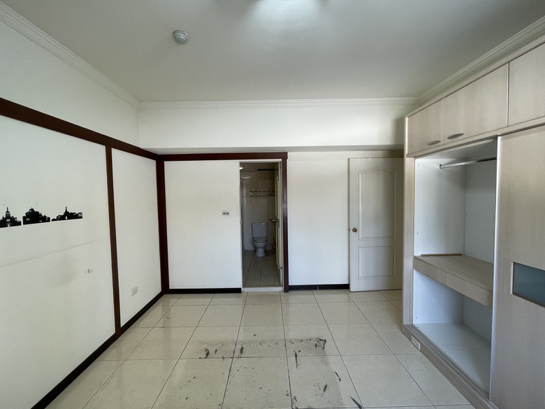 台中｜19年屋改造｜簡約無印風｜每天都驚艷好美的家