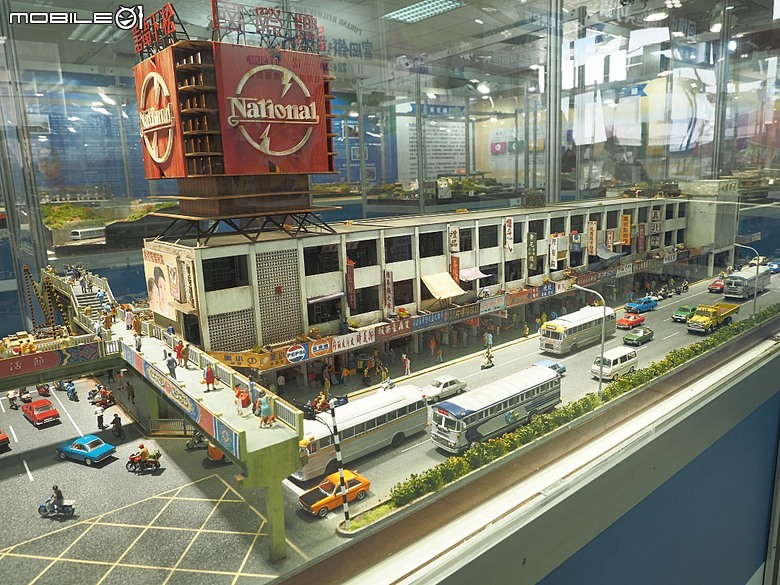 中華商場、富岡車站、新營號誌樓，還有其他9組大型鐵道模型 — 2025富岡鐵道藝術生活節之「鐵道主題展覽」與主活動隨記