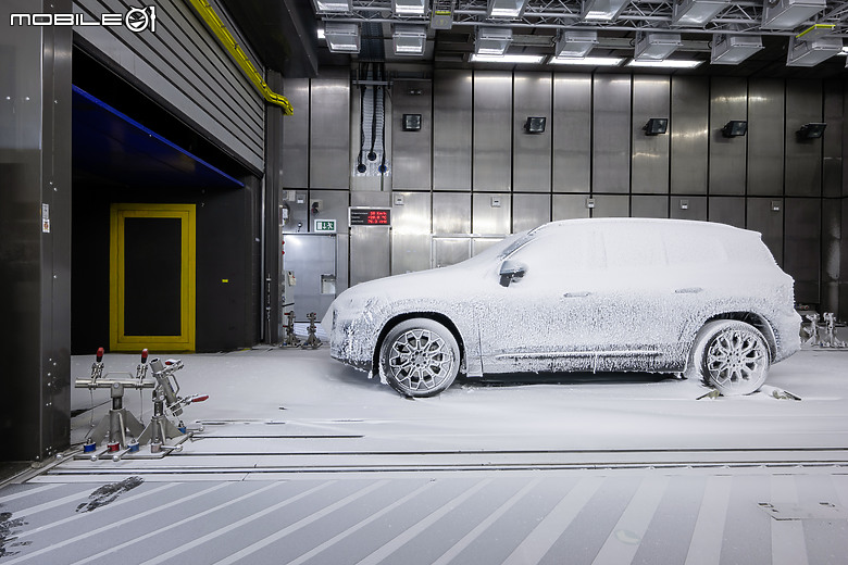 【海外新訊】內裝設計完整公開，Mercedes-Benz大改款GLB將在12月8日正式登場！