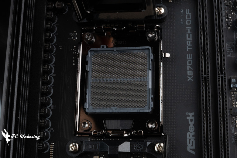 DDR5 10800 達成!這才是 AMD 超頻板該有的樣子!!華擎 ASRock X870E Taichi OCF 主機板開箱評測