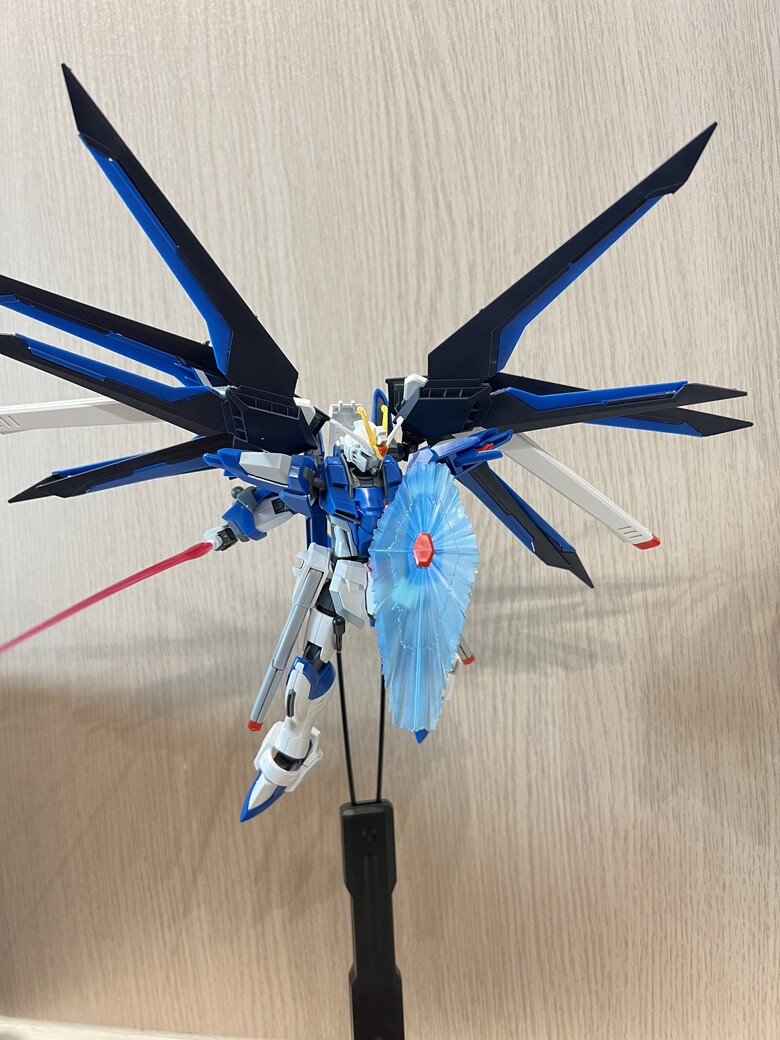 【開箱】紅球一轉三隻入手！Rising Freedom × ν Gundam 熱血集結🔥