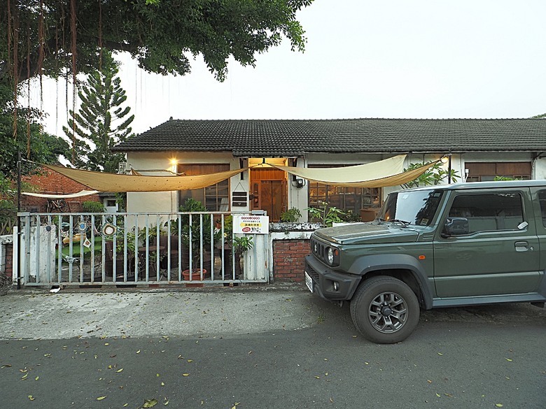 鳳山黃埔新村、衛武迷迷村、黃埔新村、可可米果之饅頭豆腐乳、璞味綿綿冰、外掛平價餐廳醉便宜與雨利廚房— 高雄鳳山眷村與彩繪國宅散策