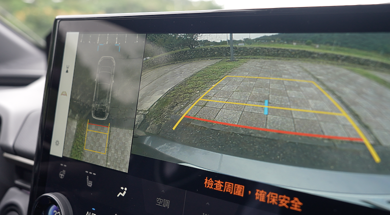 【試駕開箱】Toyota bZ4X試駕體驗 ，遇到當兵同梯！128 萬純電日系 SUV 值不值得買？