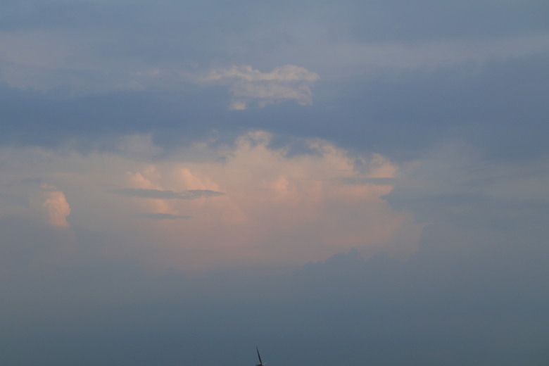 【遊記】第二次到此「賞蟹、吃蚵嗲」,才發現這裡原來不是「香山濕地」的「賞蟹步道」,海山漁港 - 大漠國渡