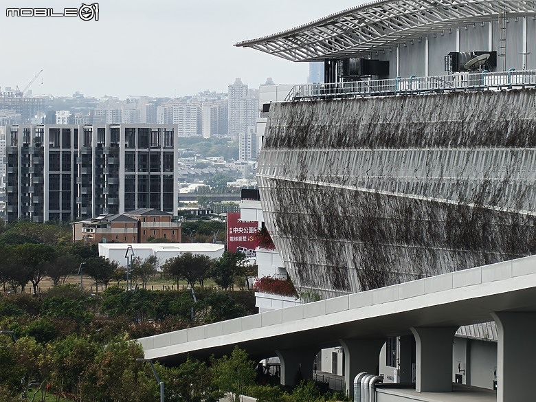 OPPO Reno15 Pro Max 體驗｜2 億畫素主鏡頭加持，實況照片玩法再升級！