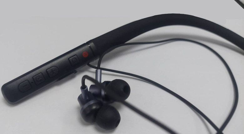 HW-NE1 撫聽耳機開箱文