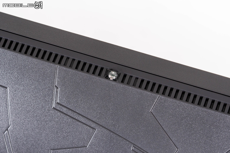 NVIDIA G-SYNC Pulsar 螢幕實戰測試 在快速移動畫面中呈現清晰細節的黑科技