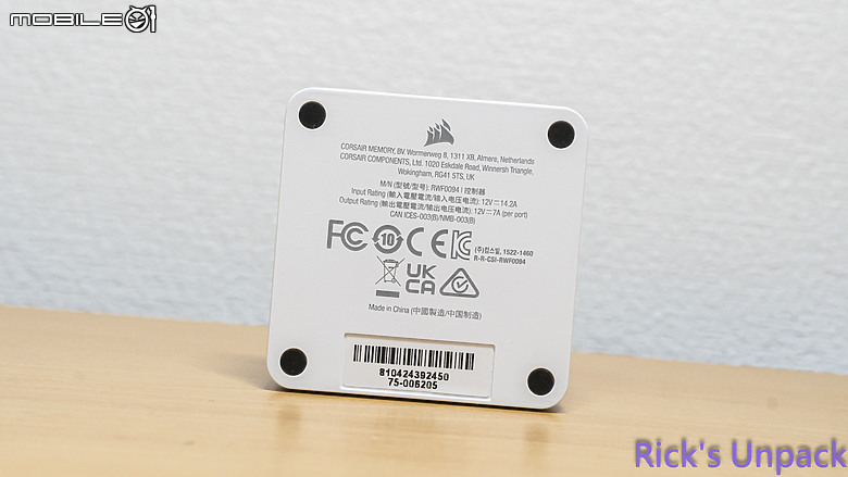 【開箱】泰坦潔白水冷 | CORSAIR iCUE LiNK TITAN 360 RX RGB WHITE