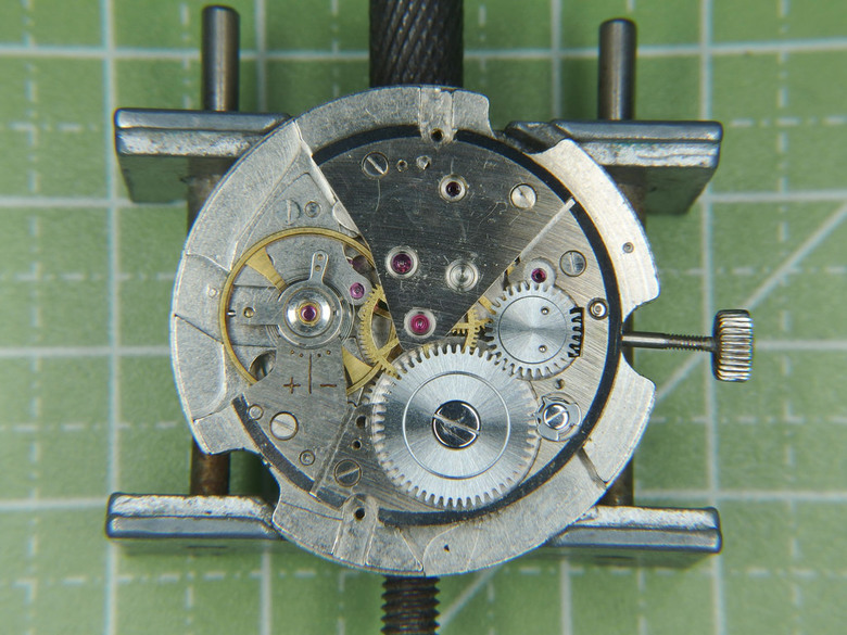 自娛玩修錶 - 原點(之三): 老東方"Calendar Auto Orient" 17 Jewels自動錶 (cal. 670)