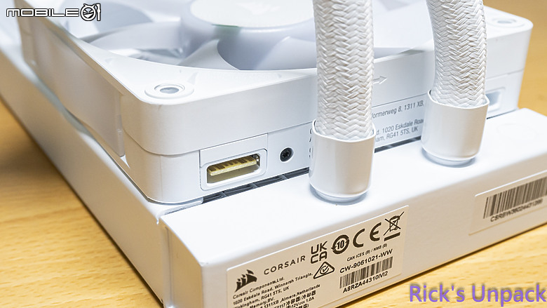 【開箱】泰坦潔白水冷 | CORSAIR iCUE LiNK TITAN 360 RX RGB WHITE