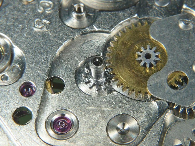 自娛玩修錶 - 原點(之三): 老東方"Calendar Auto Orient" 17 Jewels自動錶 (cal. 670)