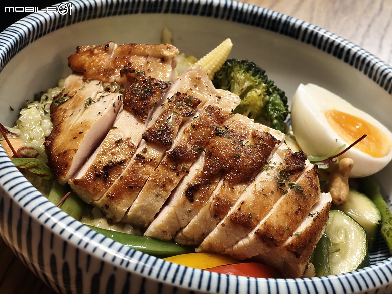 OPPO Reno15 Pro Max 體驗｜2 億畫素主鏡頭加持，實況照片玩法再升級！