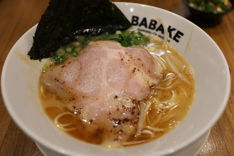 西九州自由行--下集(火車篇:長崎稻佐山夜景/豪斯登堡樂園/福岡市區逛街美食)